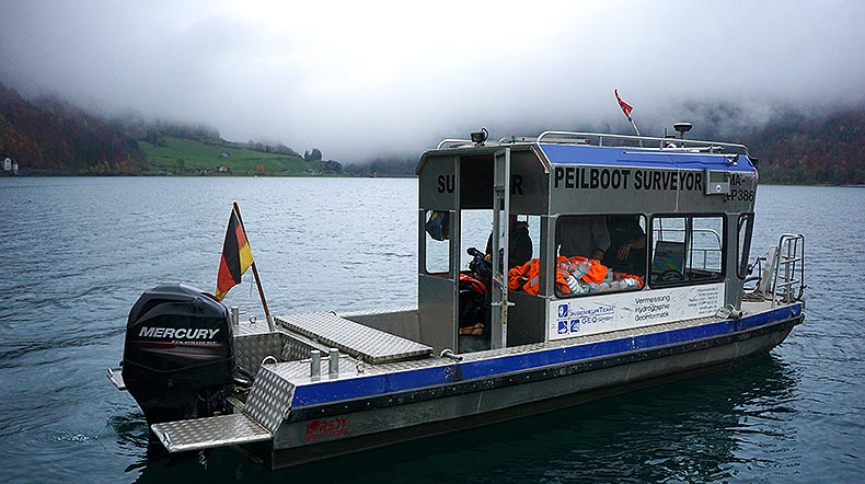 Surveying vessel on the Kloentalersee